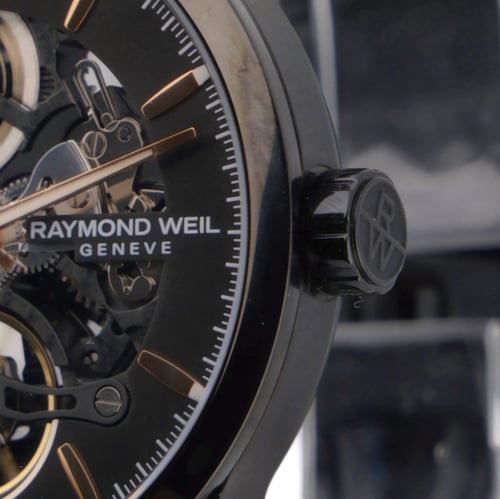 RAYMOND WEIL FREELANCER