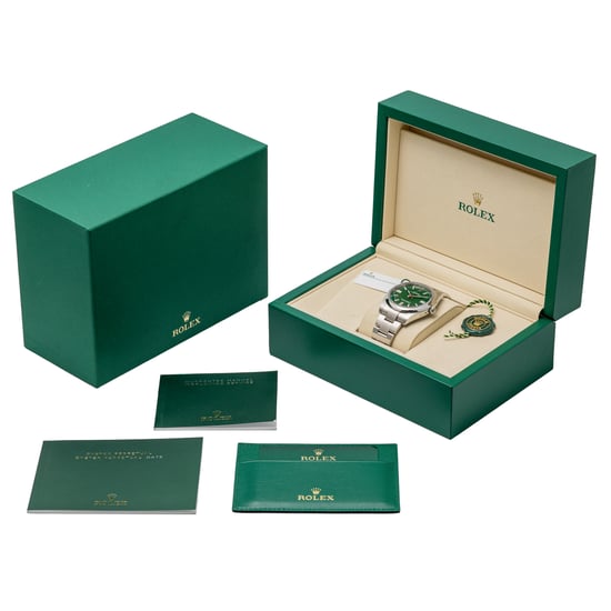 ROLEX OYSTER PERPETUAL 124300