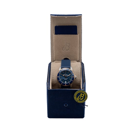 BREITLING SUPEROCEAN HERITAGE UB2010