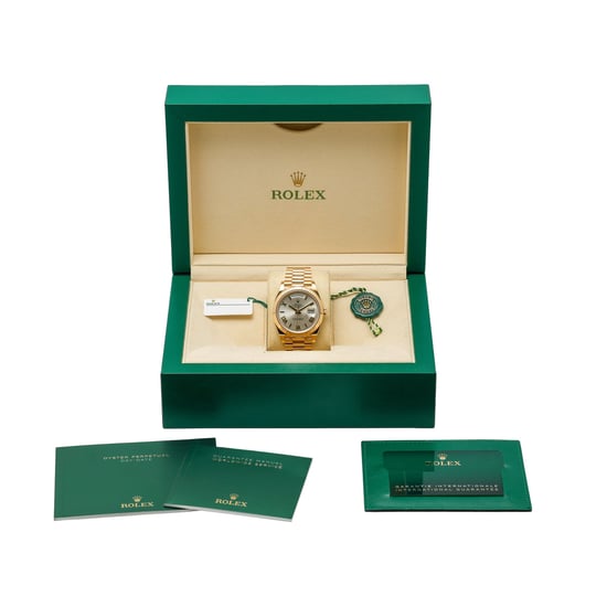 ROLEX DAY-DATE 40 228238