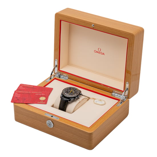 OMEGA SPEEDMASTER DARK SIDE OF THE MOON 311.92.44.30.01.001