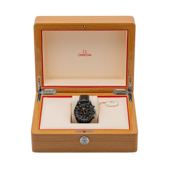 OMEGA SPEEDMASTER DARK SIDE OF THE MOON 311.92.44.30.01.001