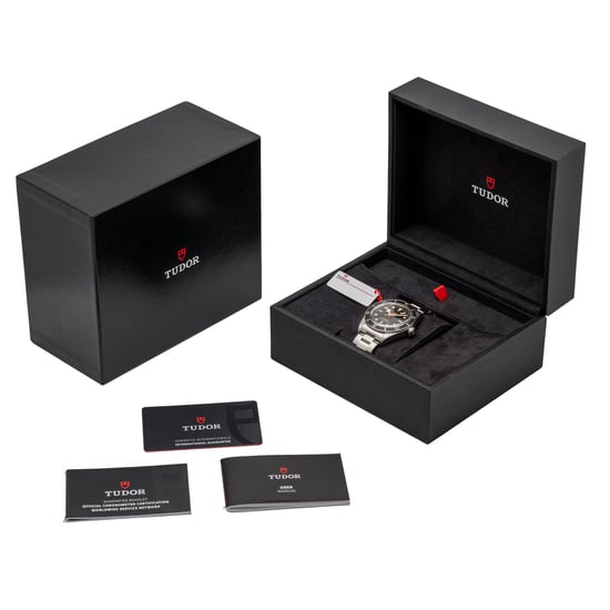 TUDOR BLACK BAY 79030N