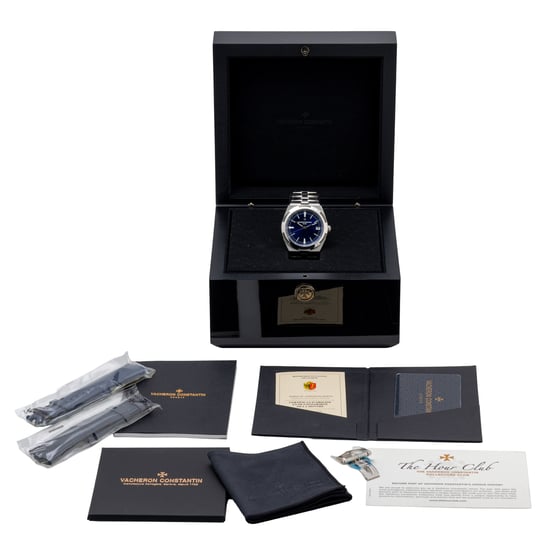 VACHERON CONSTANTIN OVERSEAS 4500V/110A-B128