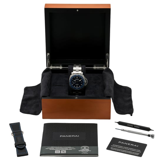 PANERAI SUBMERSIBLE PAM01068