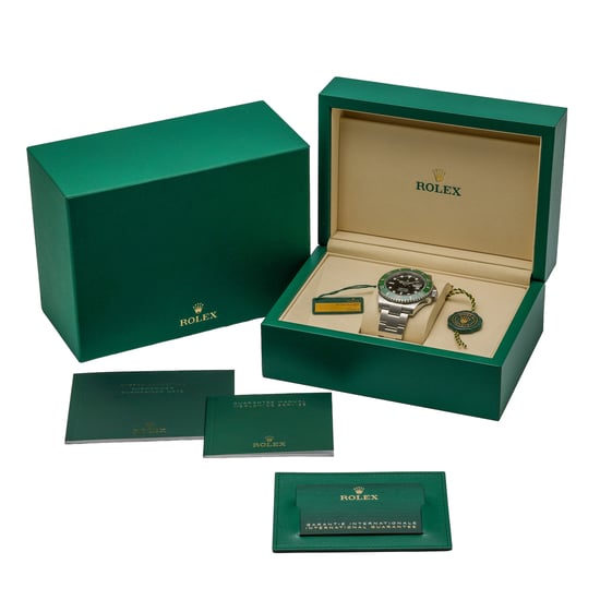 ROLEX SUBMARINER 126610LV