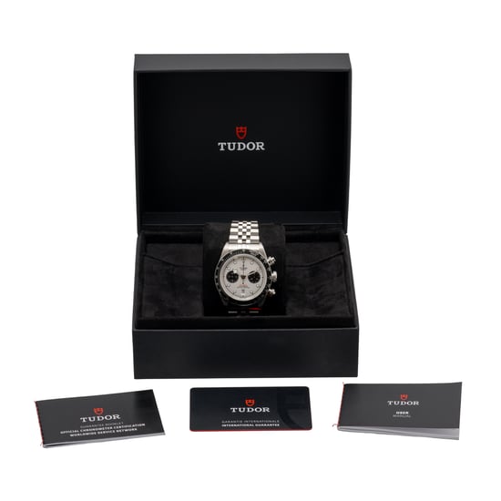 TUDOR BLACK BAY 79360N