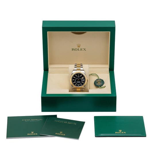 ROLEX SKY-DWELLER 326933